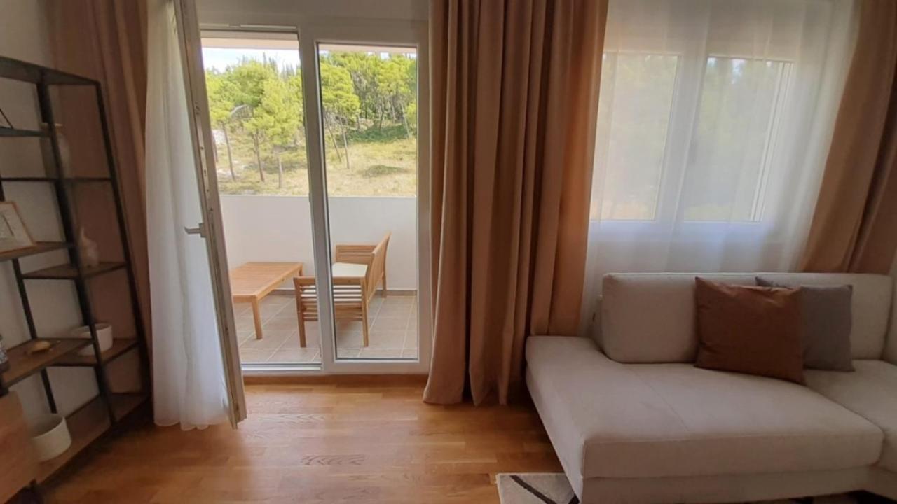 Apartments At Ljubovic Hill Park Podgorica Eksteriør billede